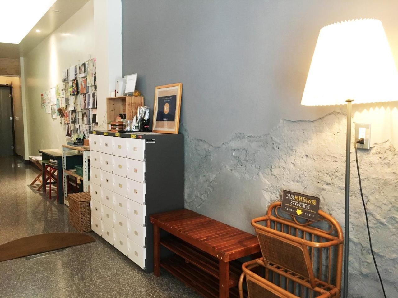 Tainan Gu Hostel Екстер'єр фото