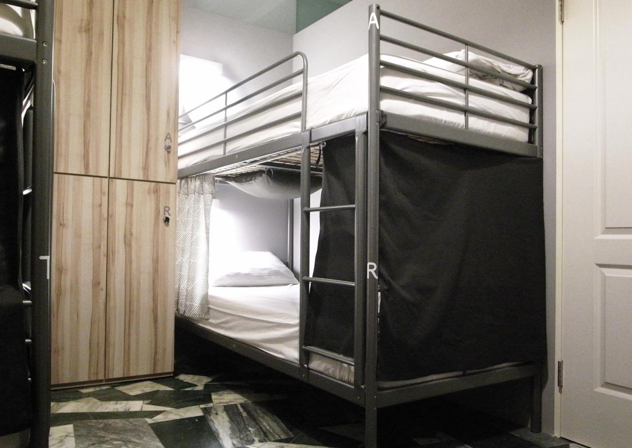 Tainan Gu Hostel Екстер'єр фото